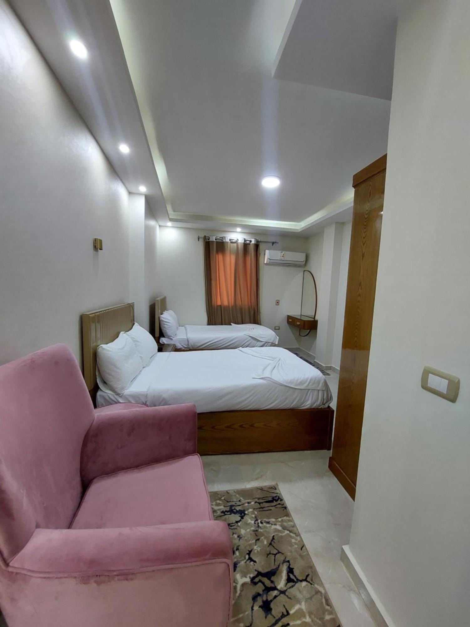Regent Pyramids View Hotel Kafrat al Jabal Ngoại thất bức ảnh